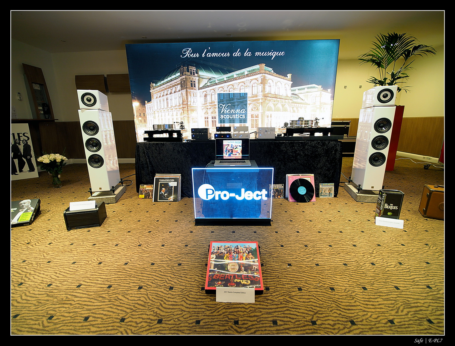 2017   10   Salon HC Paris   59